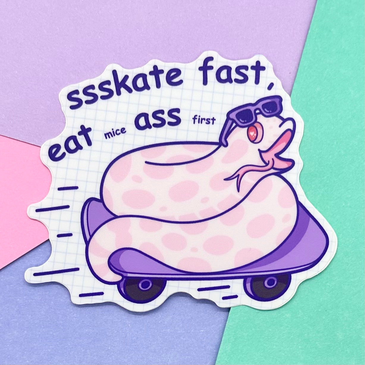Skate Fast Sticker (Marshmallow/Normal)