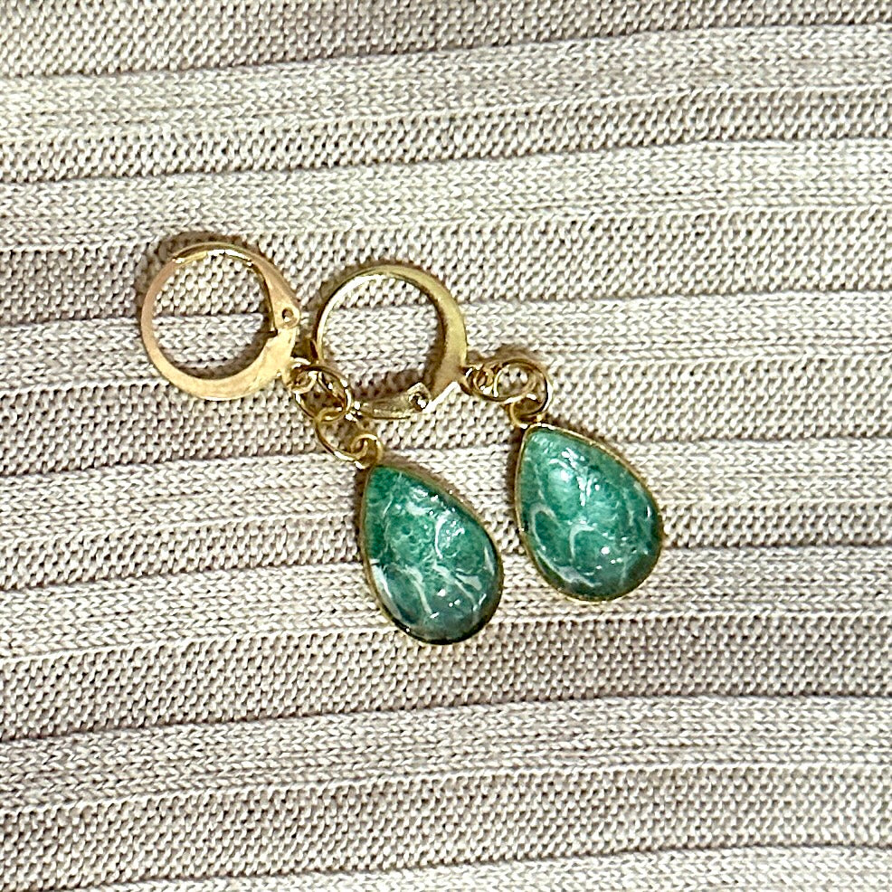 Customized Snake Shed Earrings (Gold)